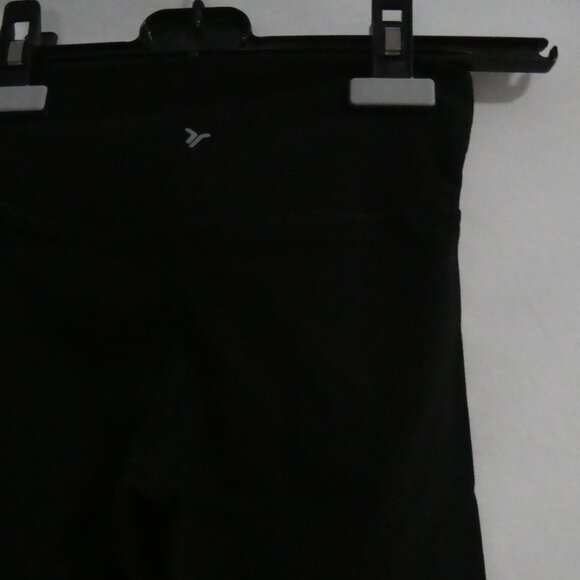 OLD NAVY ACTIVE - Powerchill | small 6-7 years | Black Go-Dry Leggings - Picture 12 of 16